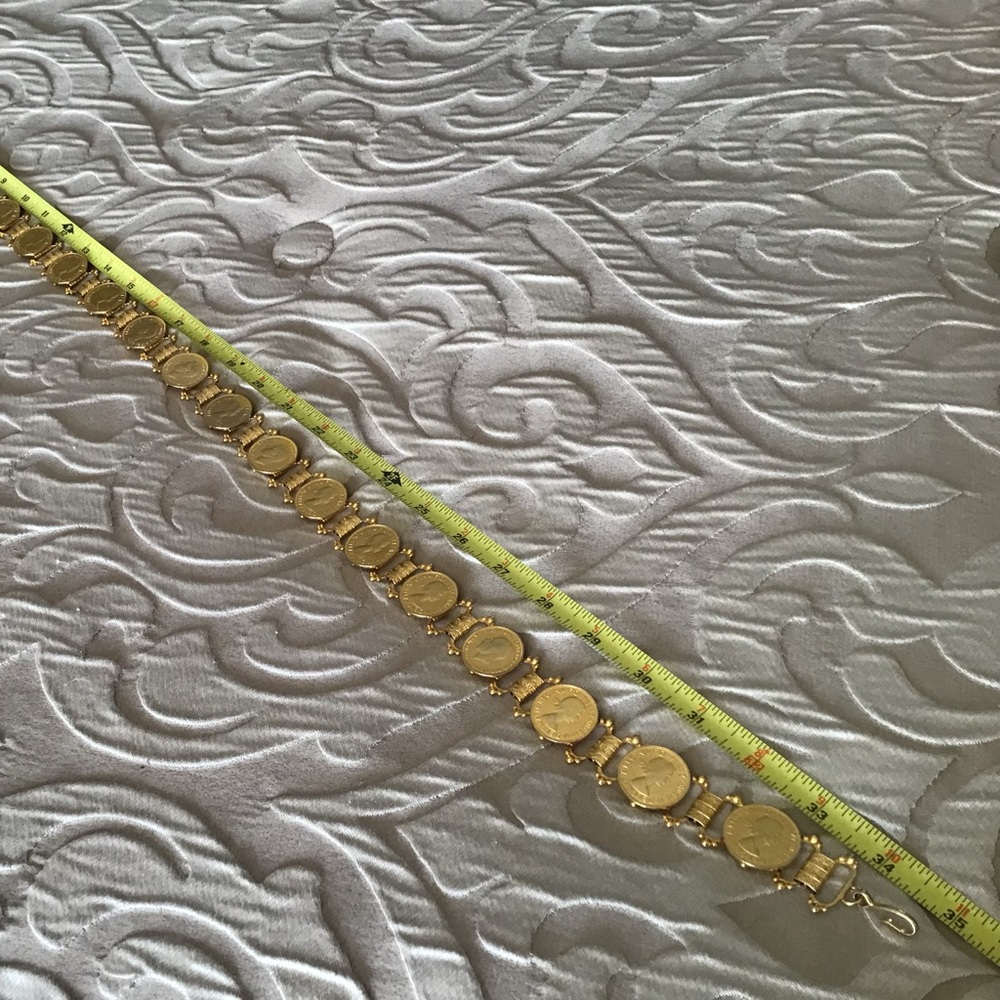 Gold Chain Belt - Picture 4 of 9